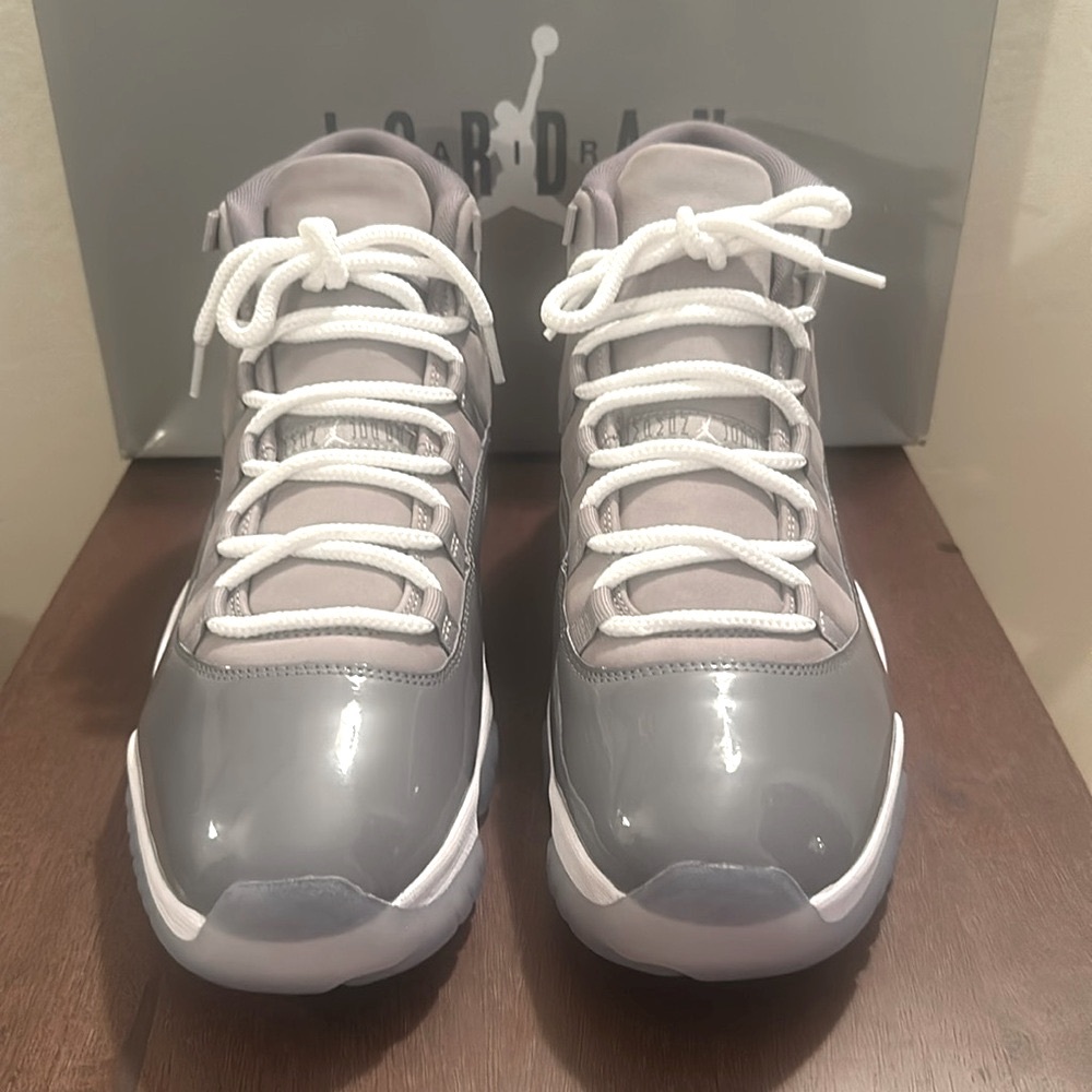 Jordan retro 11 cool grey